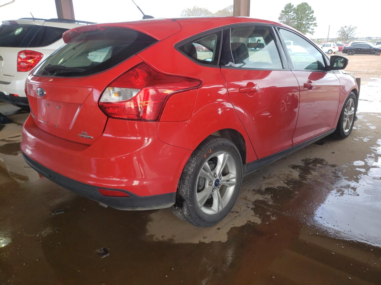 Photo 4 from auction – 2014 FORD FOCUS SE with VIN 1FADP3K20EL200353
