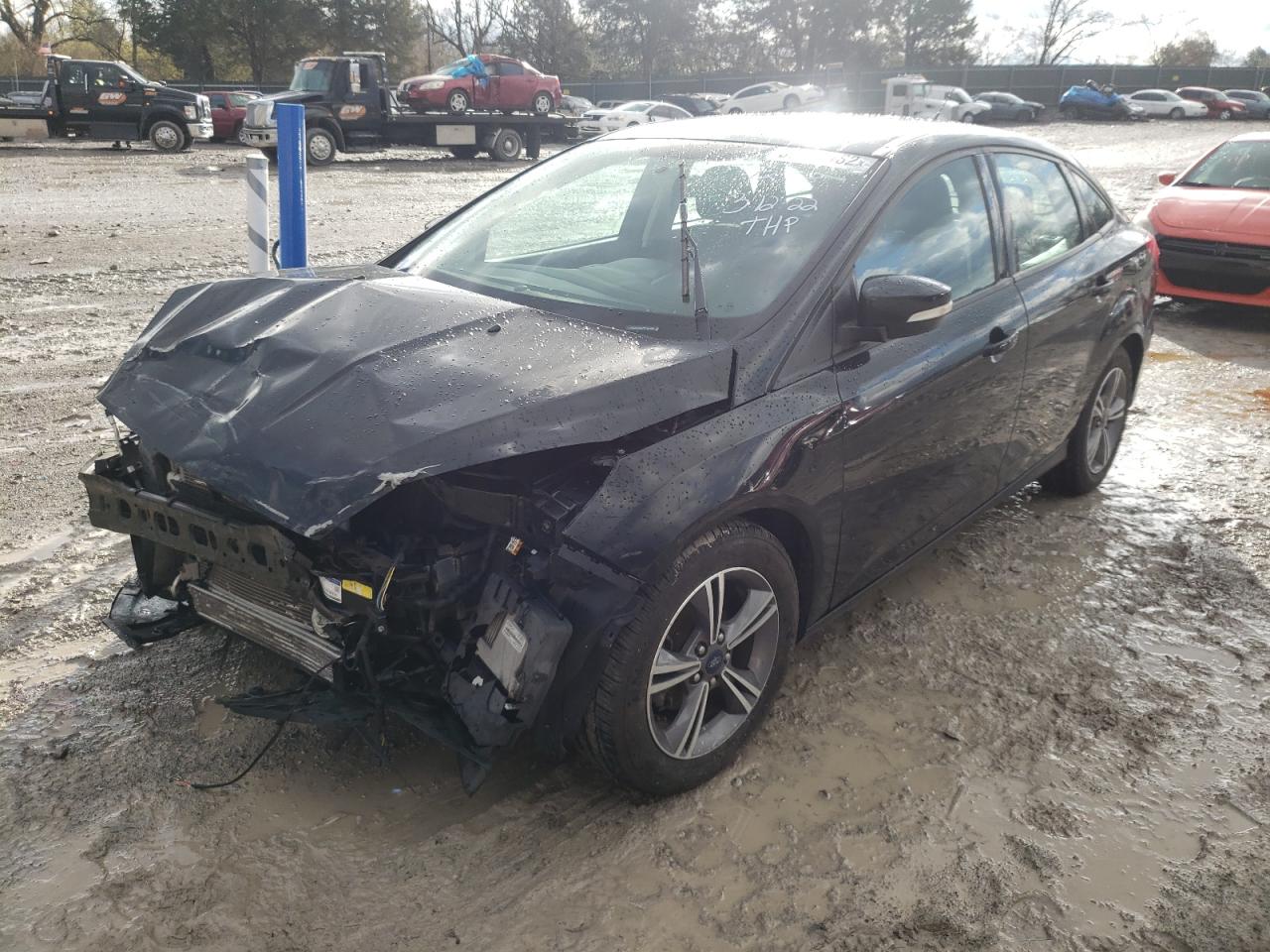 Photo 2 from auction – 2017 FORD FOCUS SE with VIN 1FADP3FE2HL257288