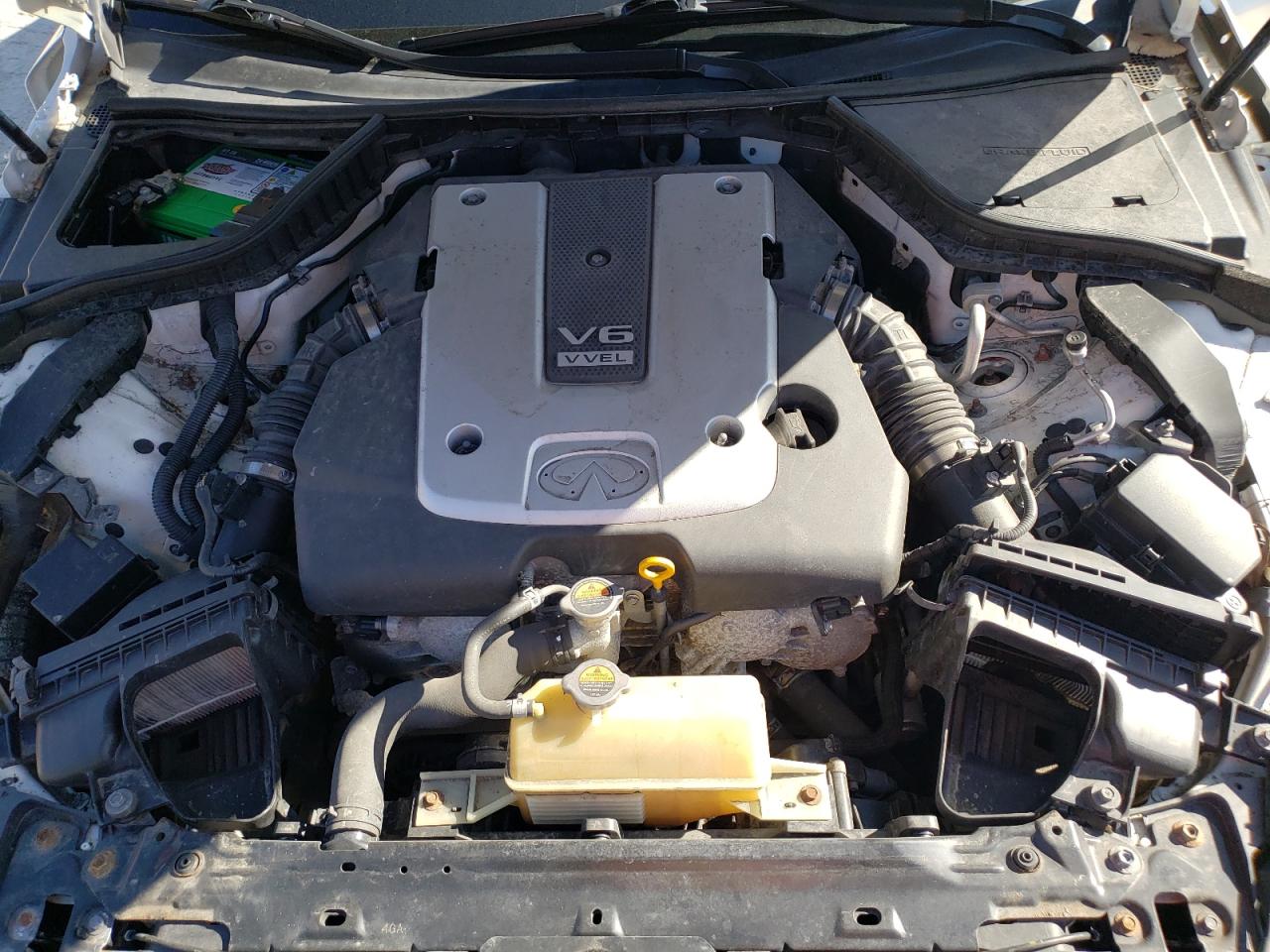 Photo 7 from auction – 2014 INFINITI Q50 BASE with VIN JN1BV7AR7EM693250