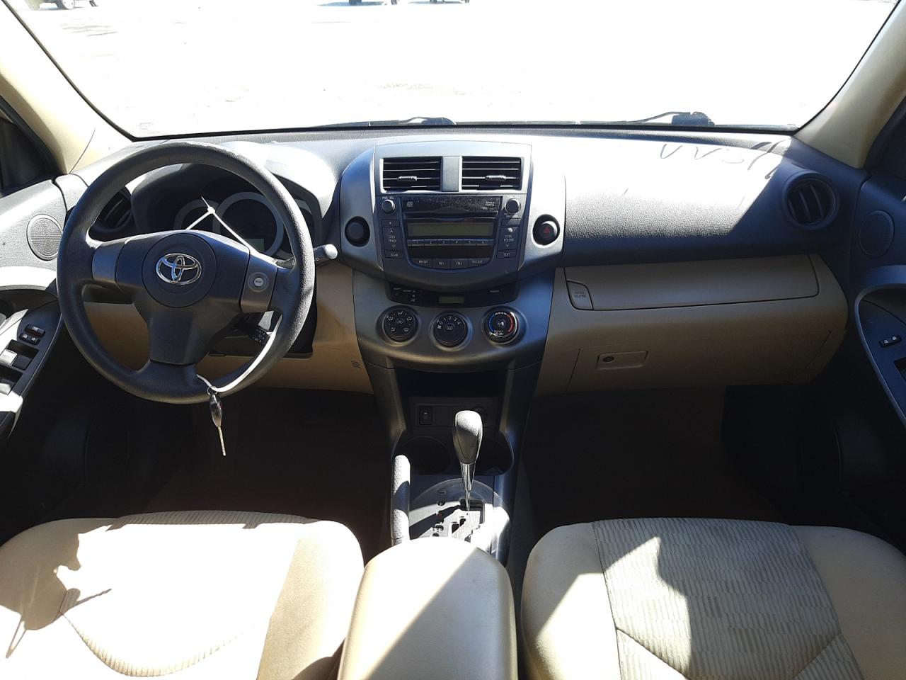Photo 9 from auction – 2010 TOYOTA RAV4 with VIN 2T3ZF4DVXAW050792