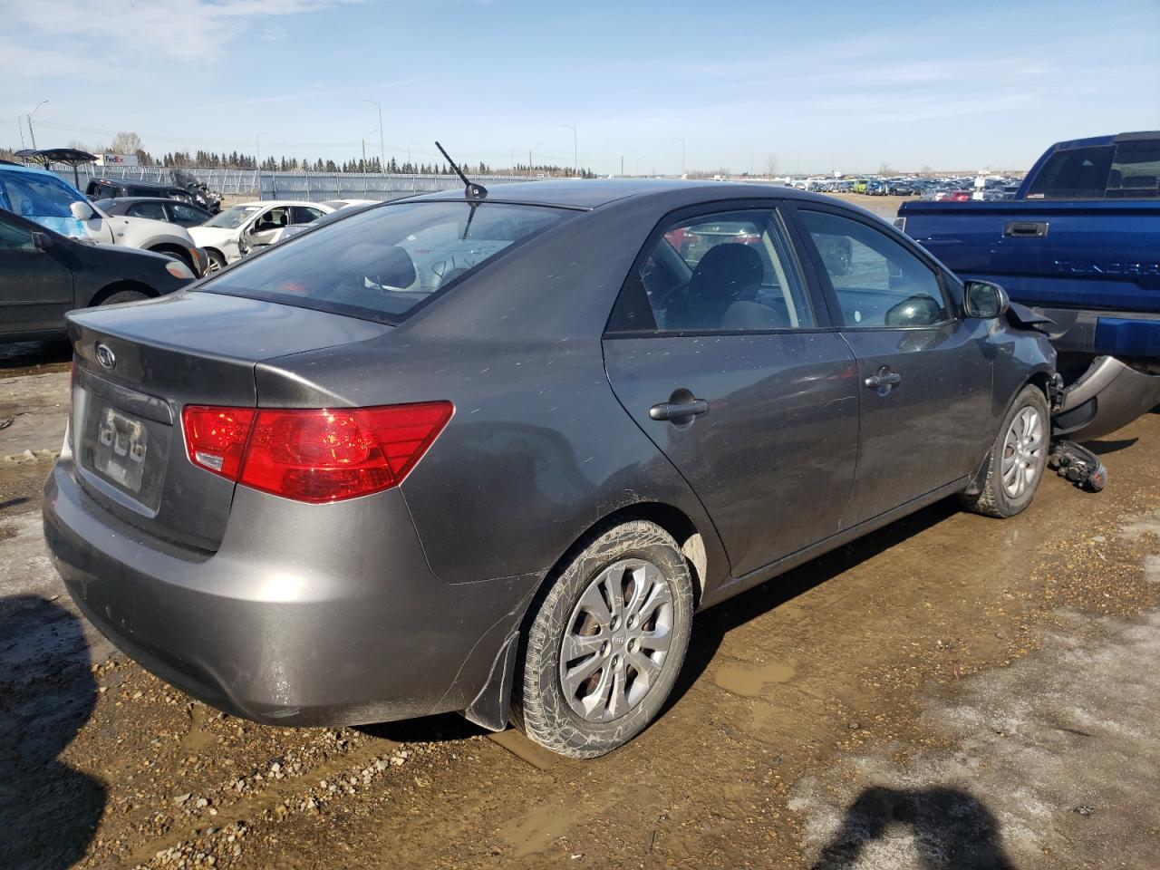صورة رقم 4 من المزاد - 2011 KIA FORTE LX مع VIN KNAFT4A26B5409535