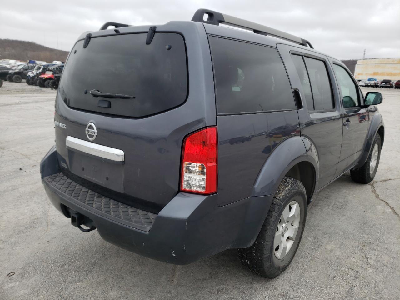 Photo 4 from auction – 2012 NISSAN PATHFINDER with VIN 5N1AR1NN1CC601405