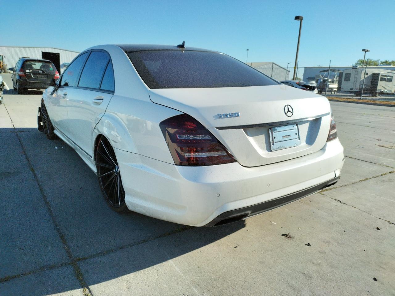 Photo 3 from auction – 2012 MERCEDES-BENZ S 550 with VIN WDDNG7DB3CA424847