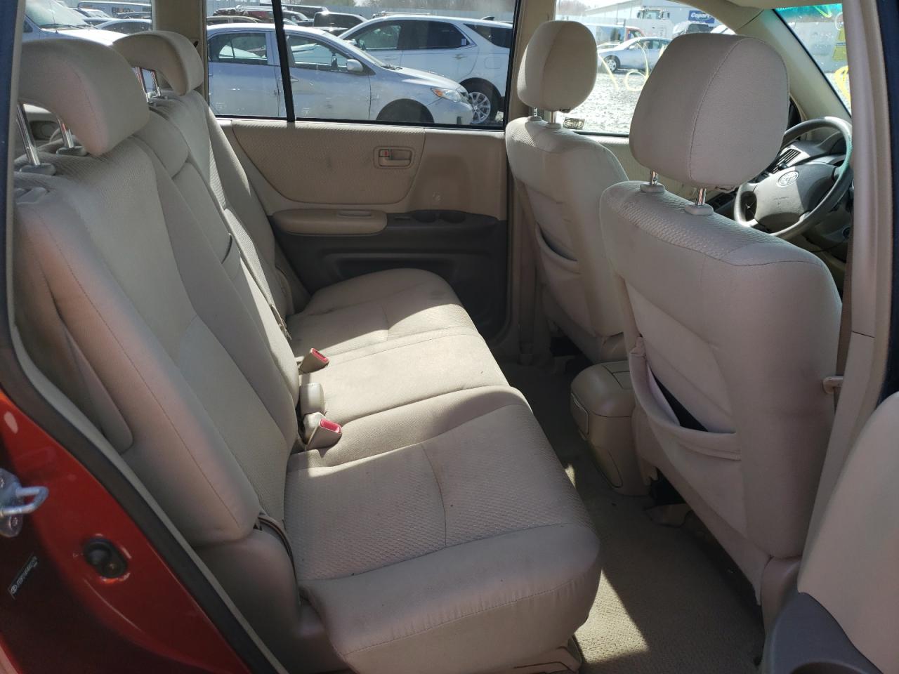 Photo 6 from auction – 2004 TOYOTA HIGHLANDER with VIN JTEDP21A540021976