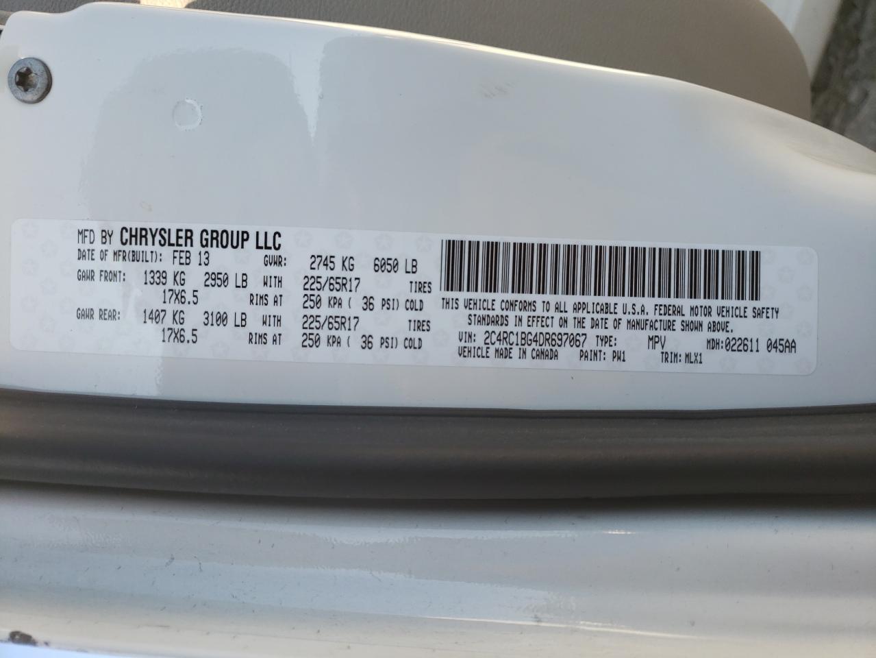 Photo 10 from auction – 2013 CHRYSLER TOWN & COU with VIN 2C4RC1BG4DR697067