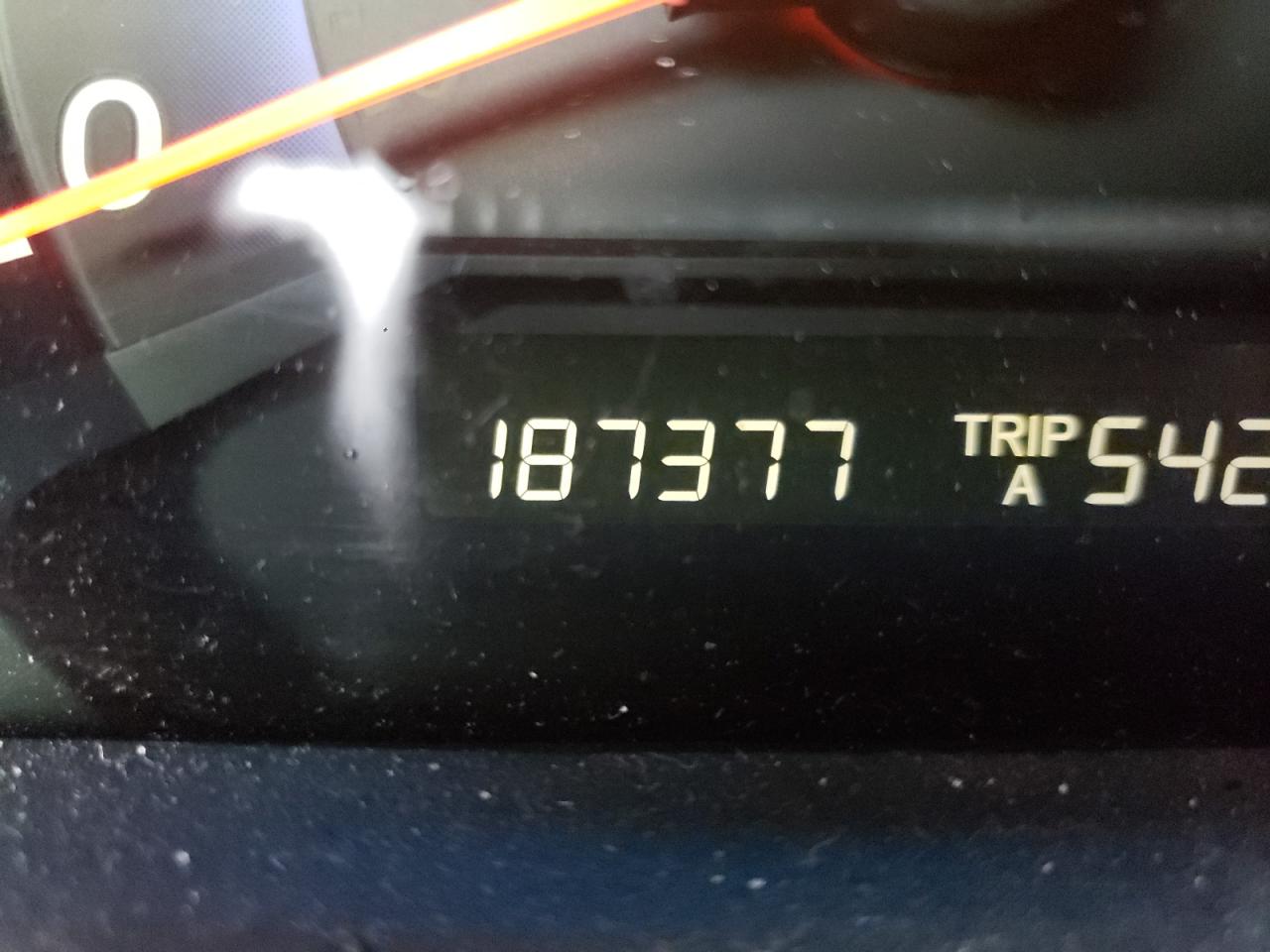 Photo 8 from auction – 2010 HONDA ODYSSEY EX with VIN 5FNRL3H70AB008524