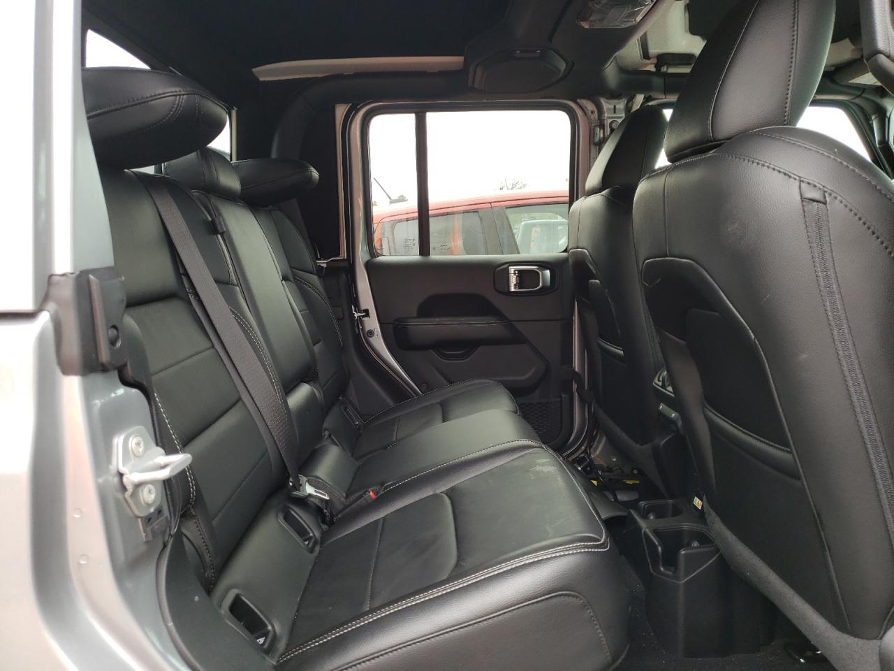 Photo 6 from auction – 2020 JEEP GLADIATOR with VIN 1C6HJTFG8LL190680