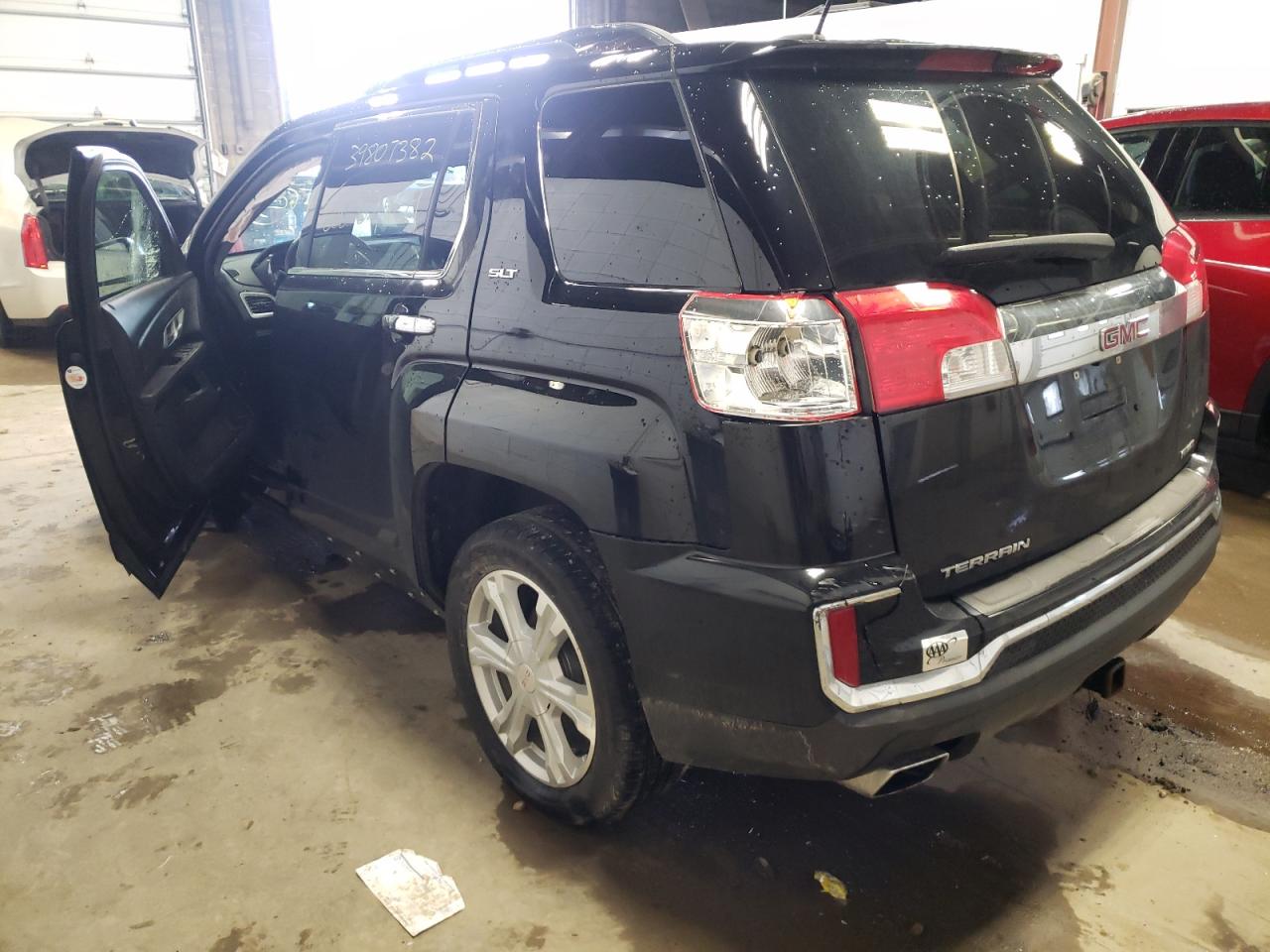 Photo 3 from auction – 2016 GMC TERRAIN SL with VIN 2GKFLUE37G6204151