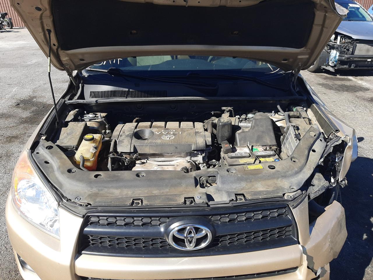 Photo 7 from auction – 2010 TOYOTA RAV4 with VIN 2T3ZF4DVXAW050792