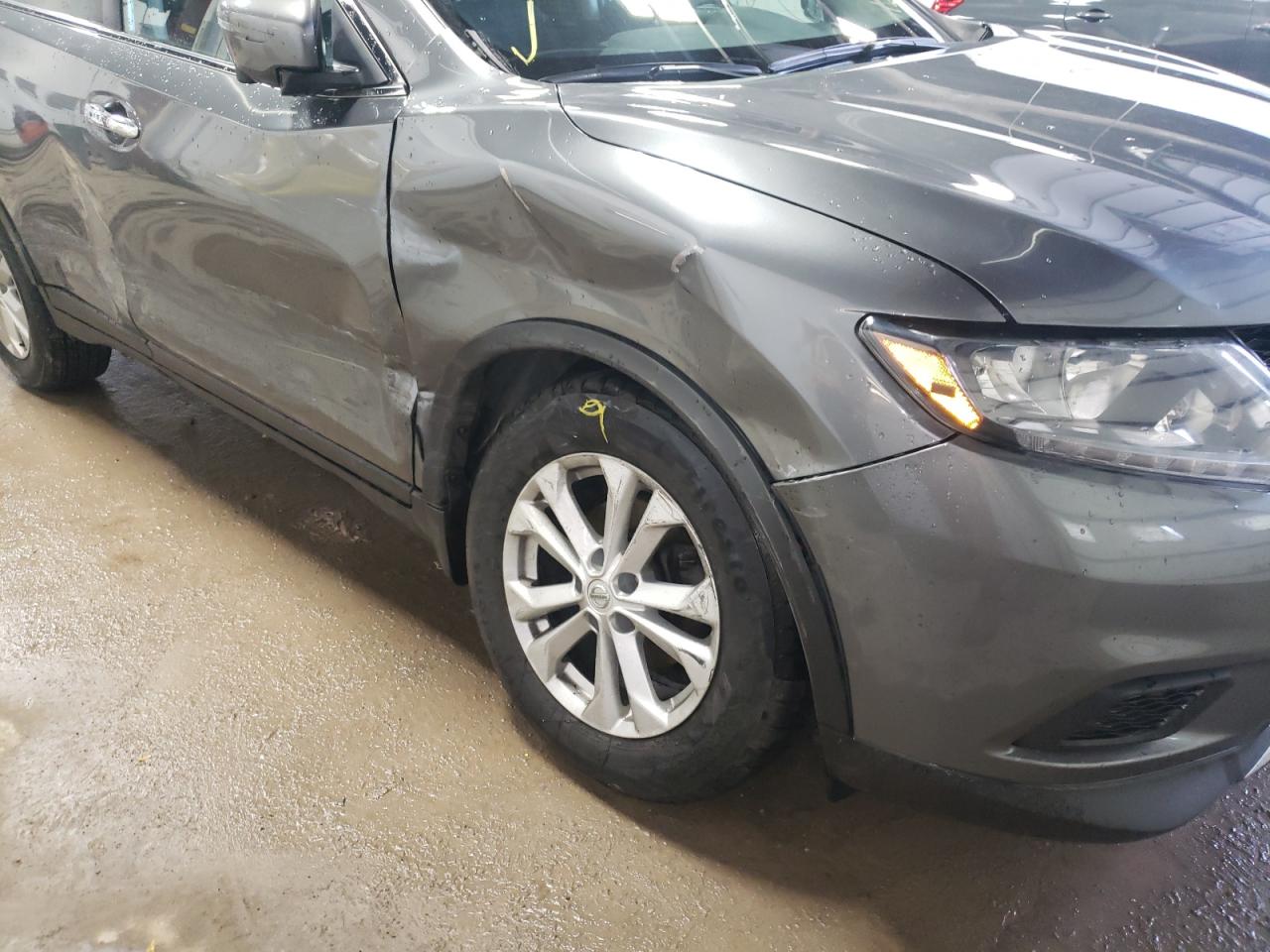 Photo 9 from auction – 2016 NISSAN ROGUE S with VIN 5N1AT2MV4GC831583
