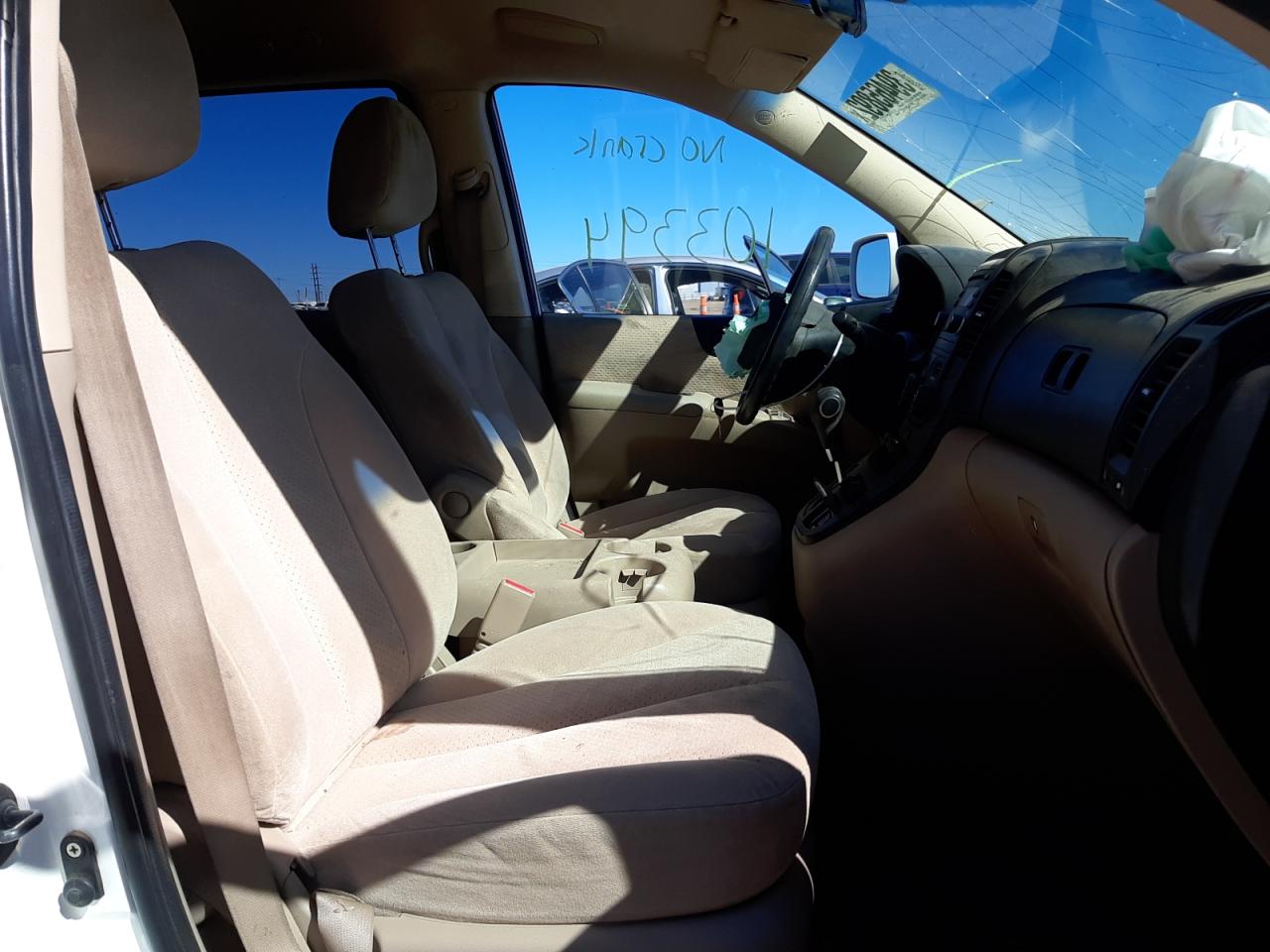 Photo 5 from auction – 2008 HYUNDAI ENTOURAGE with VIN KNDMC233986048521