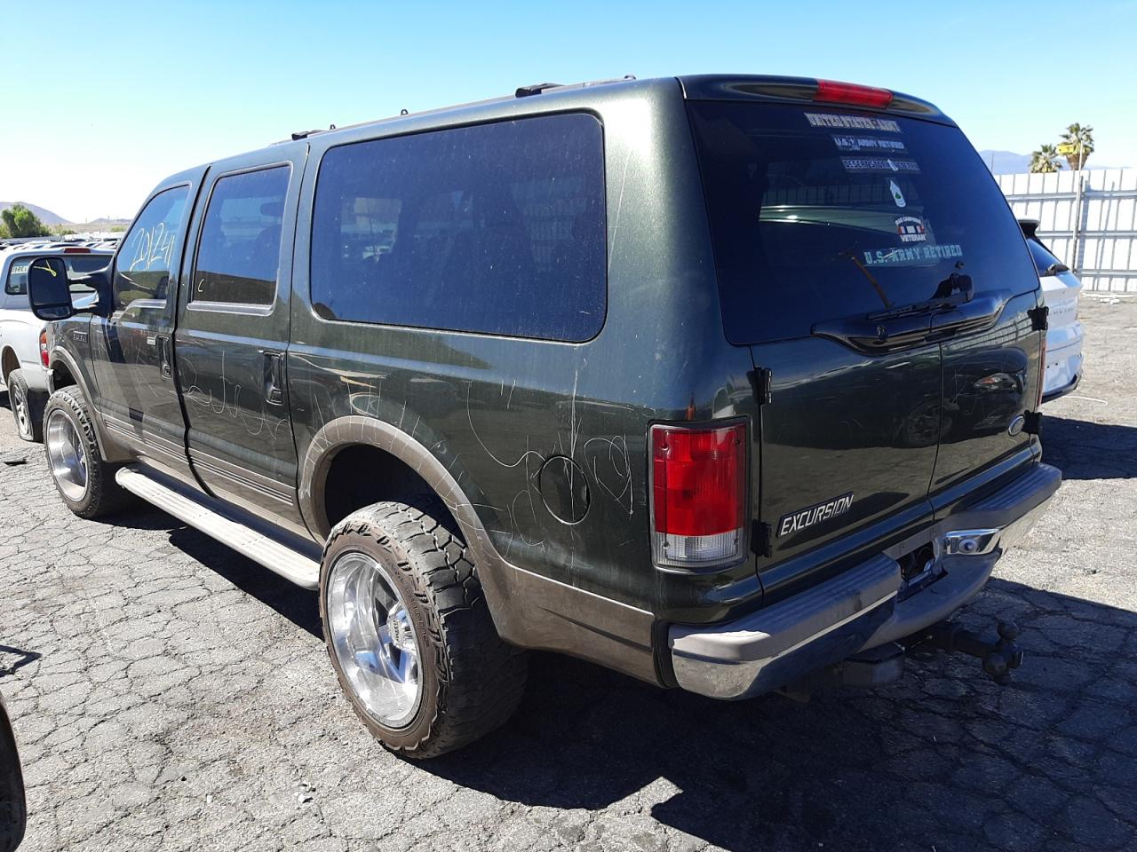 Photo 3 from auction – 2000 FORD EXCURSION with VIN 1FMNU43SXYEB85778