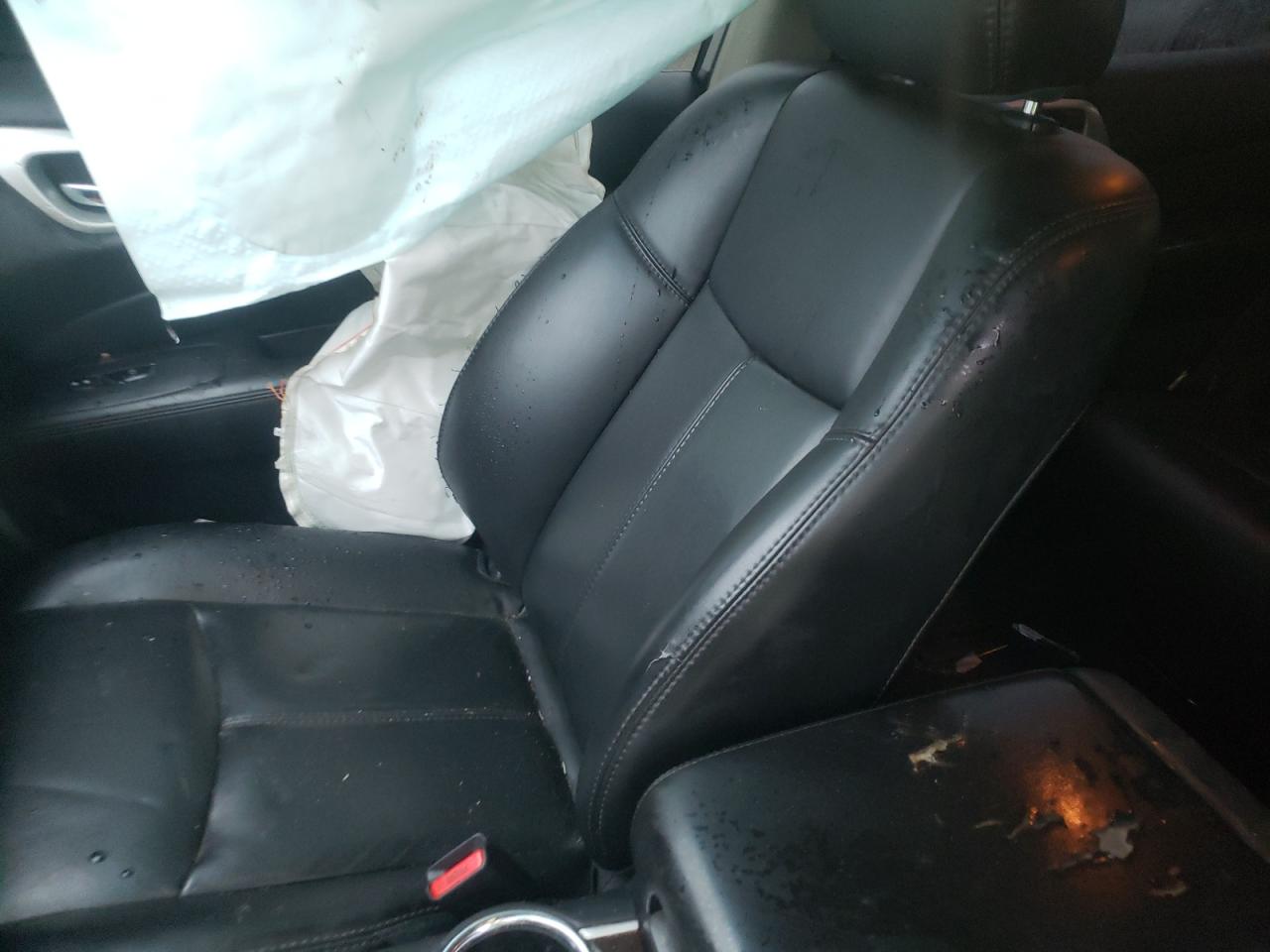 Photo 5 from auction – 2016 NISSAN PATHFINDER with VIN 5N1AR2MN3GC635049