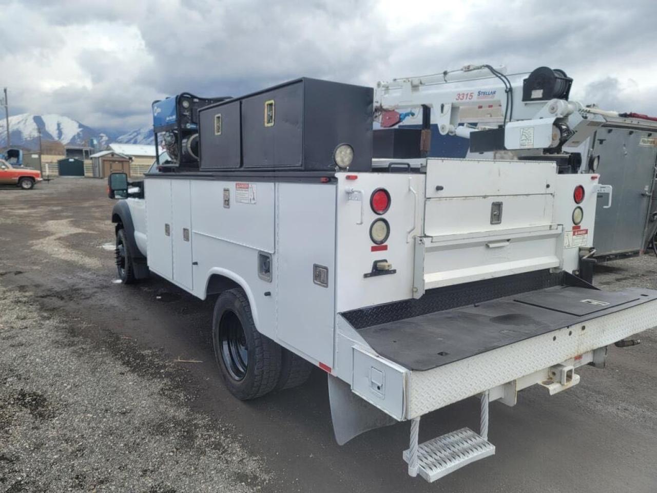 Photo 3 from auction – 2014 FORD F550 SUPER with VIN 1FDUF5HY3EEB69507