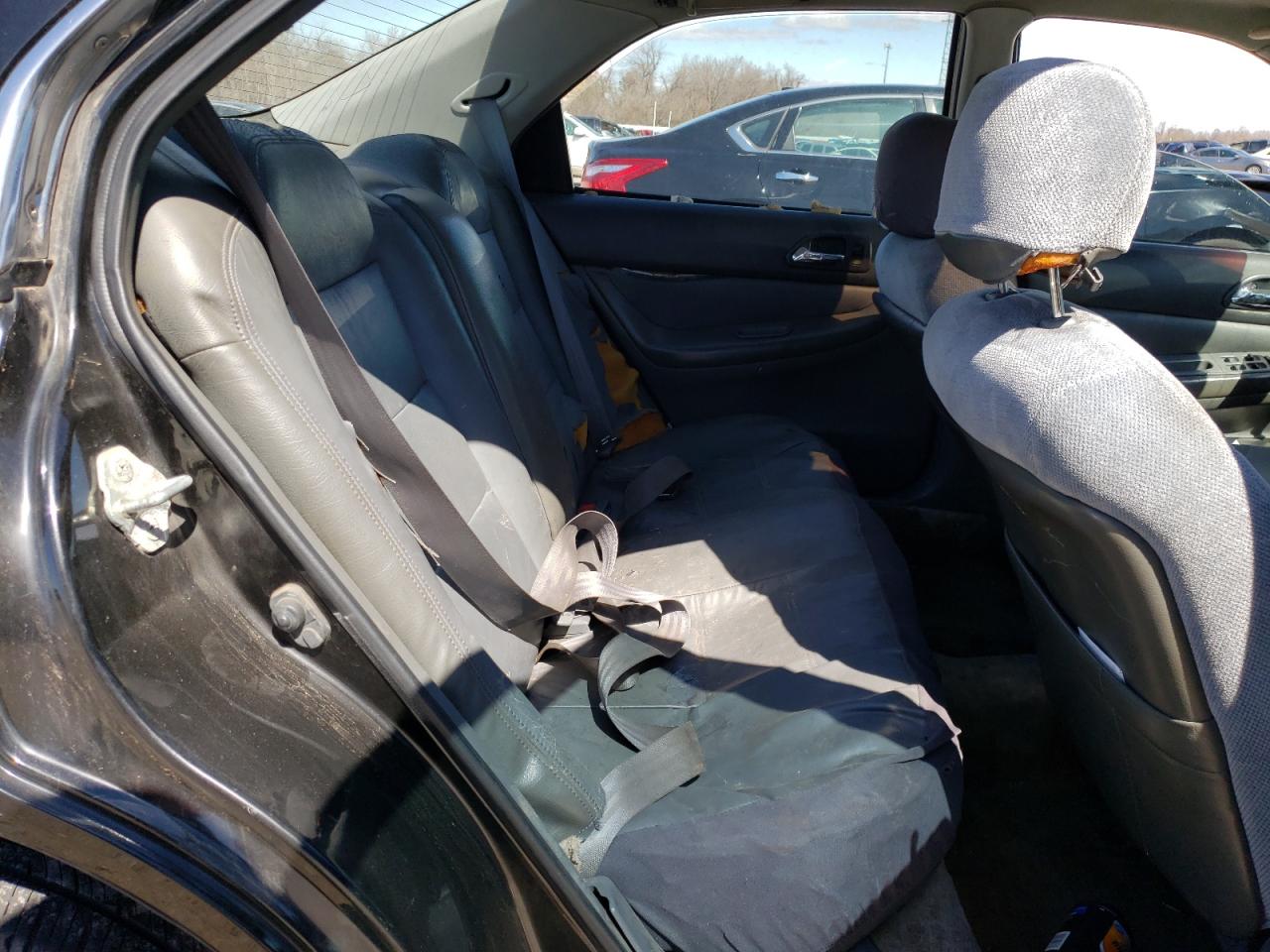 Photo 6 from auction – 1994 HONDA ACCORD EX with VIN JHMCD5569RC058906