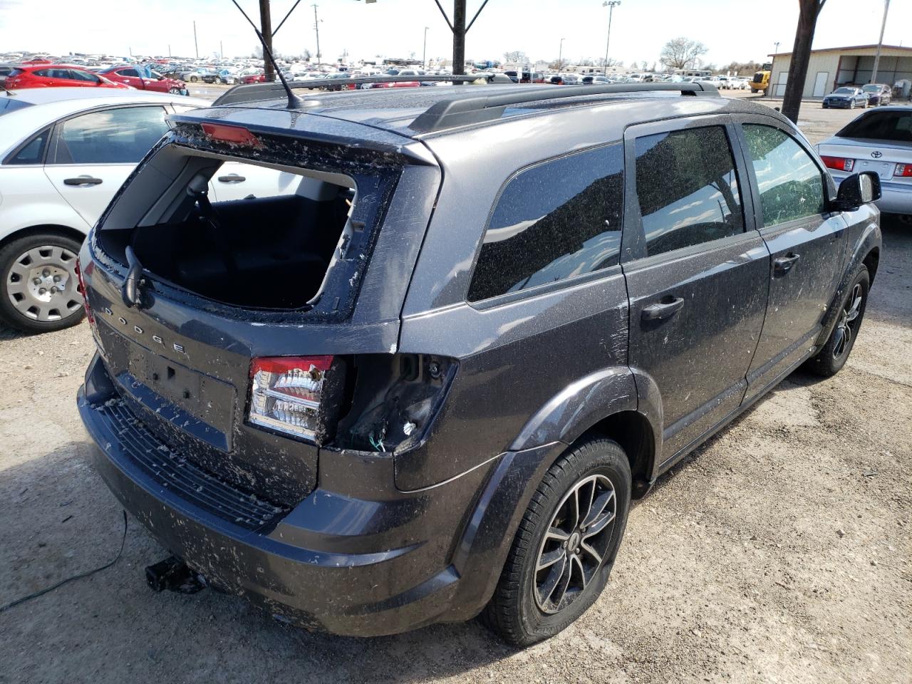 Photo 4 from auction – 2018 DODGE JOURNEY SE with VIN 3C4PDCAB6JT294089