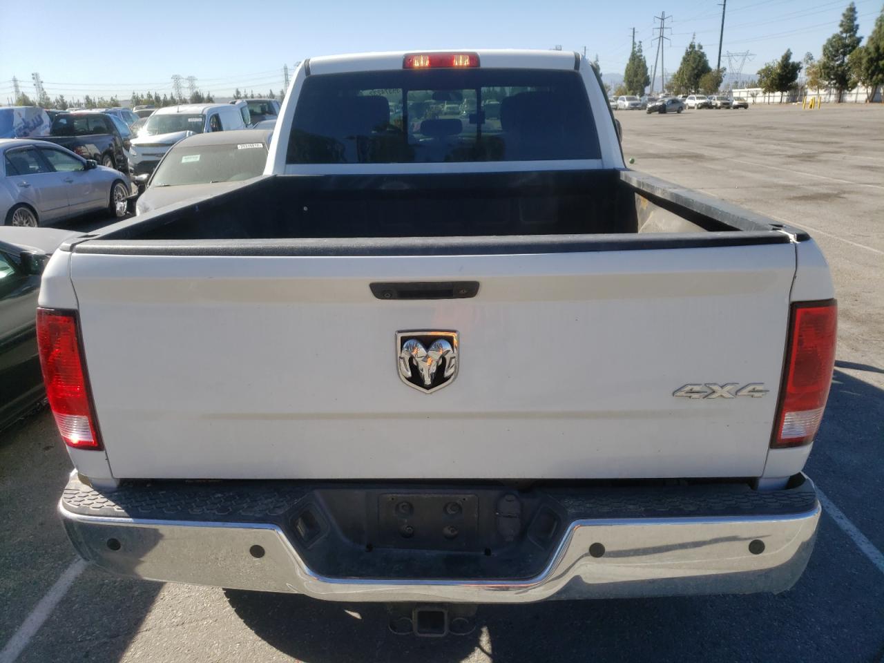 Photo 9 from auction – 2018 RAM 2500 ST with VIN 3C6UR5CL8JG142594