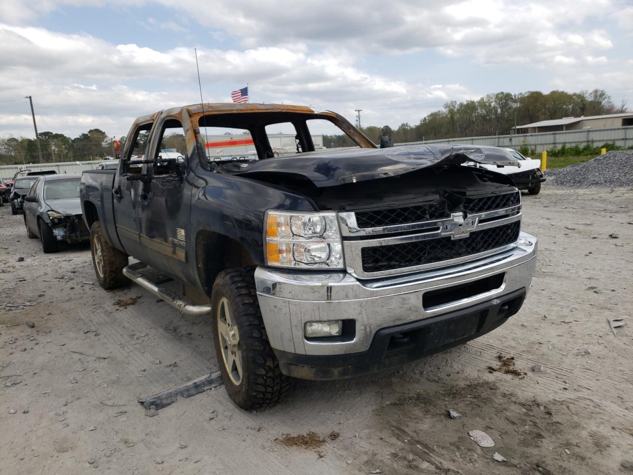 CHEVROLET SILVRDO LT 2014 with VIN 1GC1KYC88EF106764 - Photo from auction