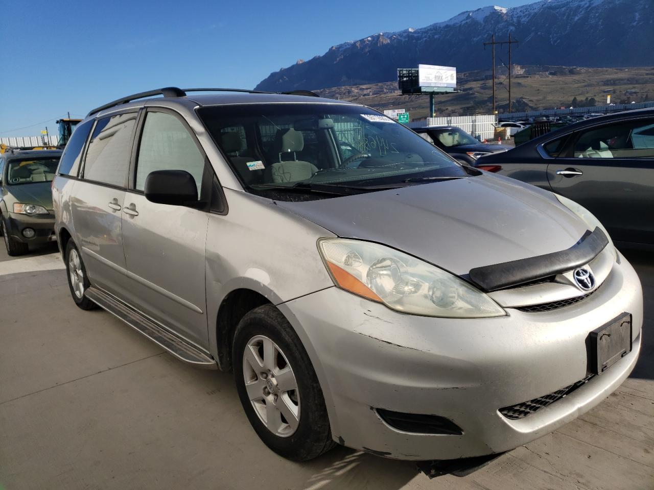 TOYOTA SIENNA CE 2006 with VIN 5TDZA23C86S520751 - Photo from auction