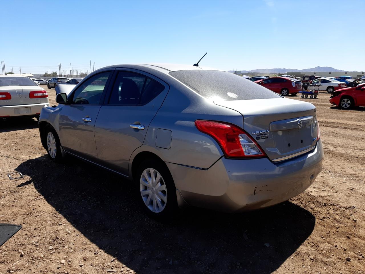 Photo 3 from auction – 2012 NISSAN VERSA S with VIN 3N1CN7AP0CL871235