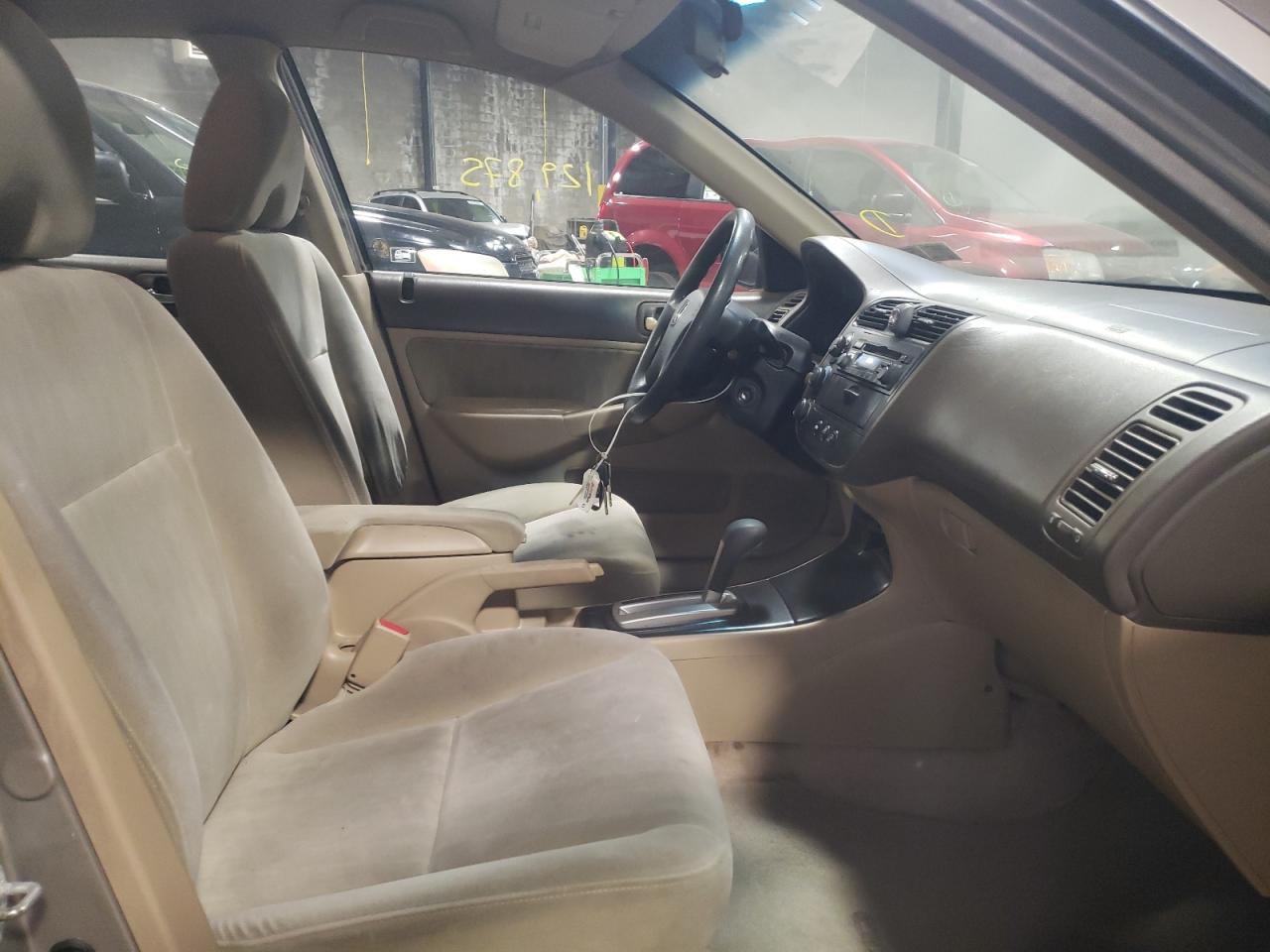 Photo 5 from auction – 2003 HONDA CIVIC LX with VIN 2HGES16573H536423