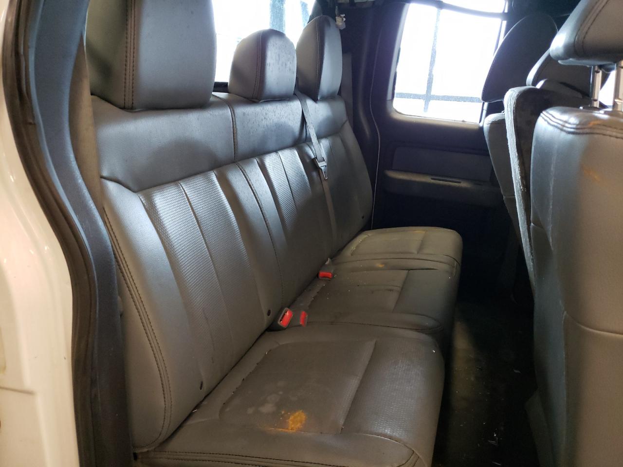 Photo 6 from auction – 2011 FORD F150 SUPER with VIN 1FTFX1CF3BFD15595