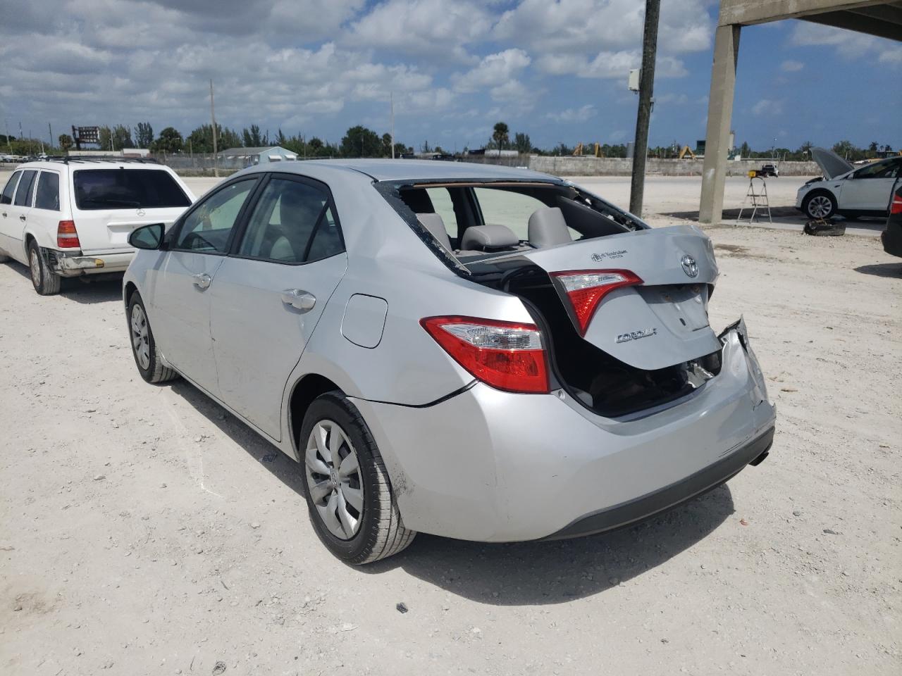 Photo 3 from auction – 2014 TOYOTA COROLLA L with VIN 2T1BURHE1EC026220
