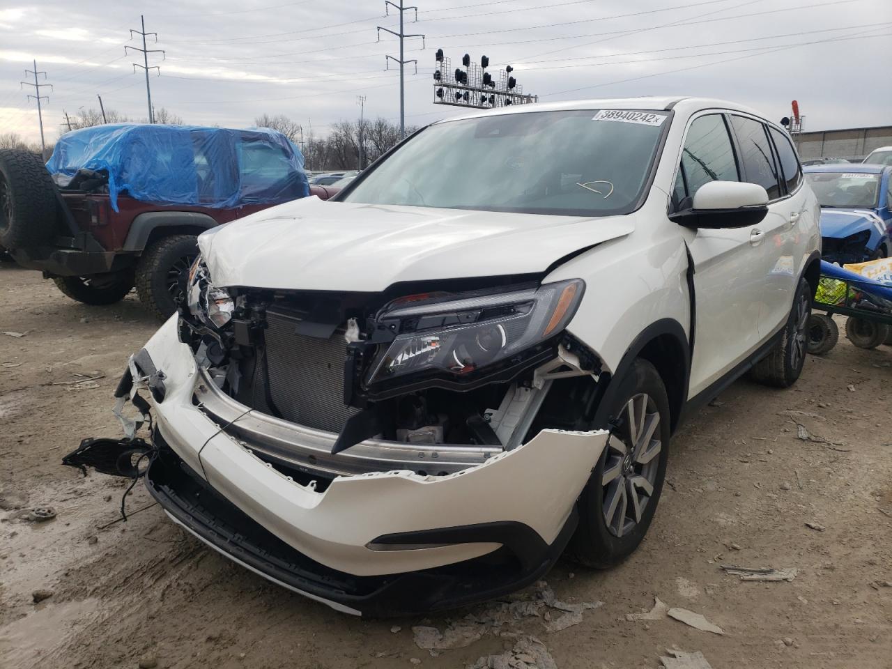 Photo 2 from auction – 2019 HONDA PILOT EXL with VIN 5FNYF6H44KB042221