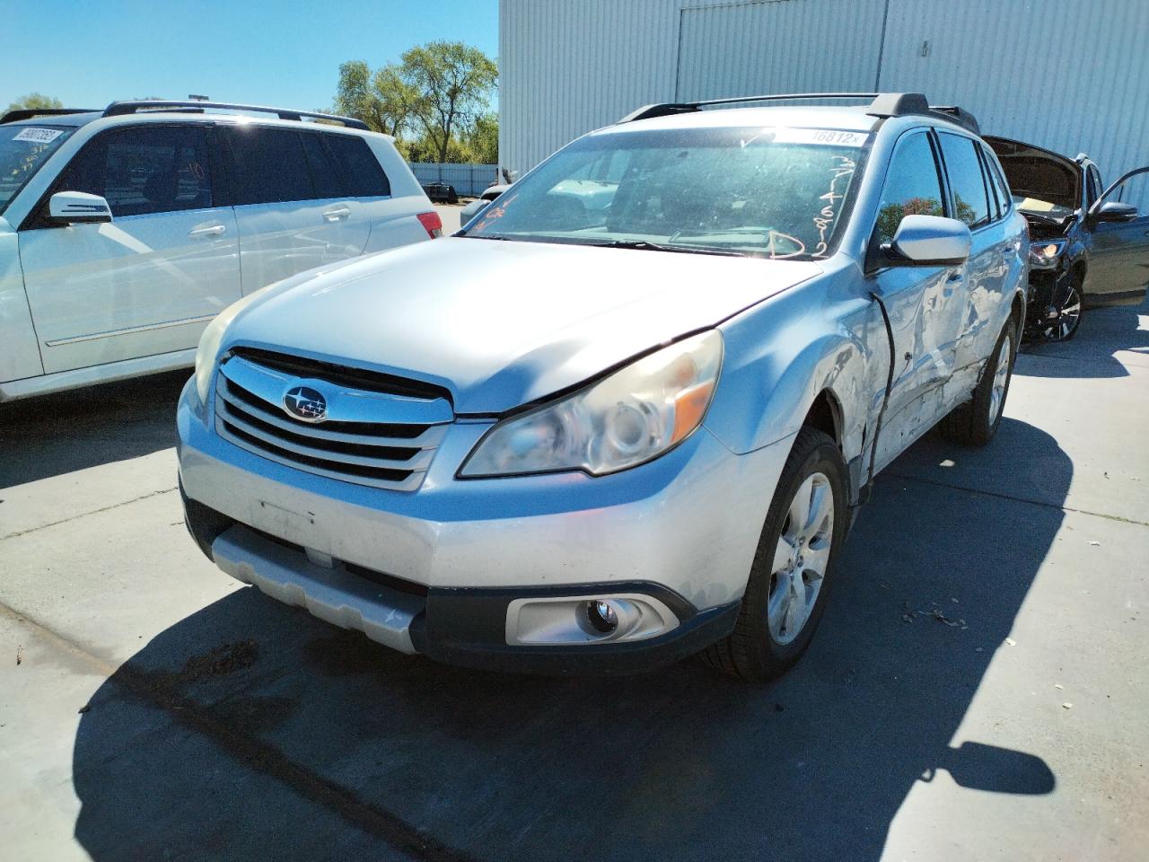 Photo 2 from auction – 2012 SUBARU OUTBACK 3. with VIN 4S4BRDJC8C2276882