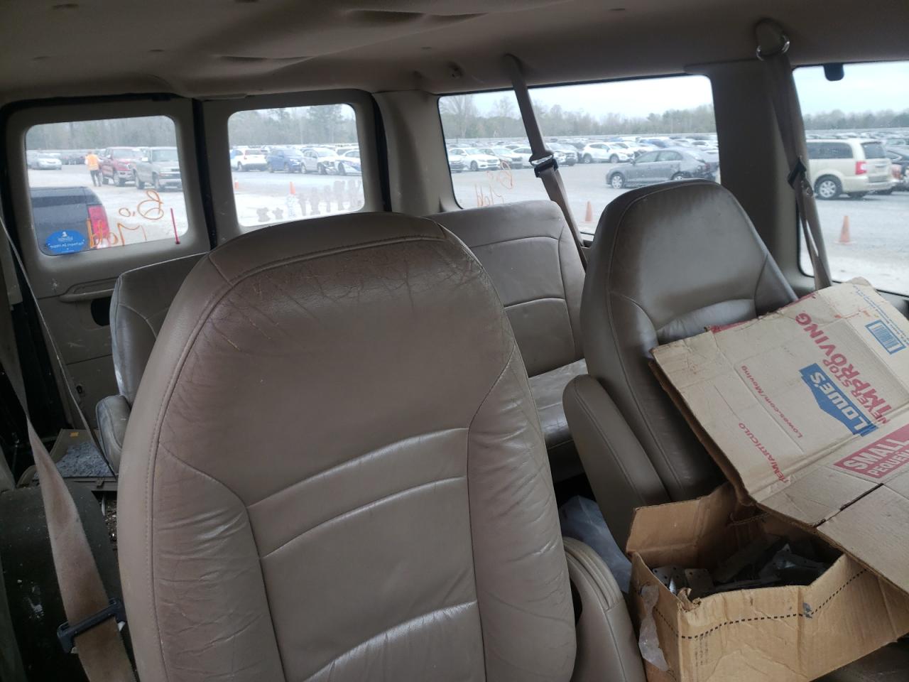 Photo 6 from auction – 2001 FORD ECONOLINE with VIN 1FMRE11L31HB27394