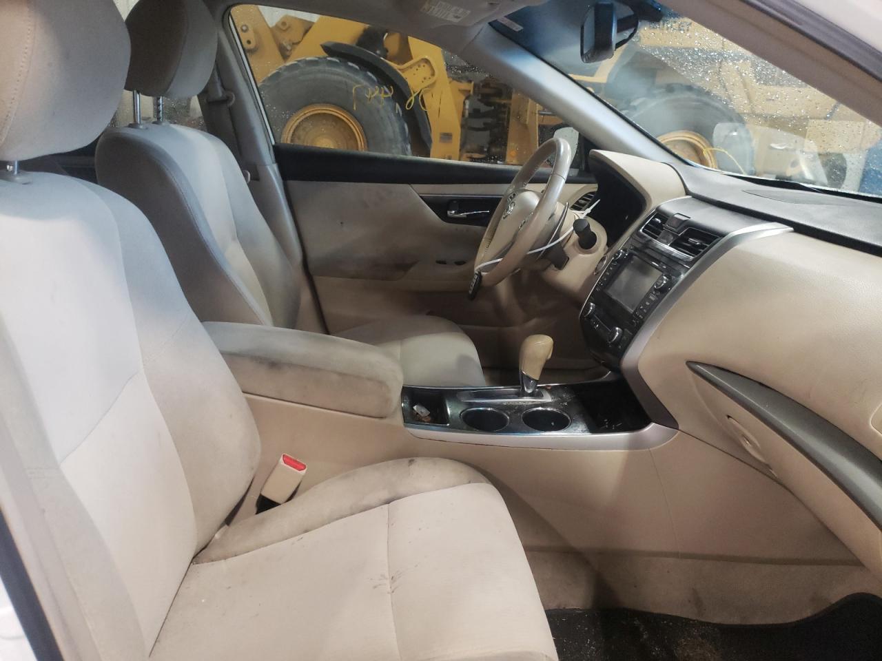Photo 5 from auction – 2013 NISSAN ALTIMA 3.5 with VIN 1N4BL3AP4DC120178
