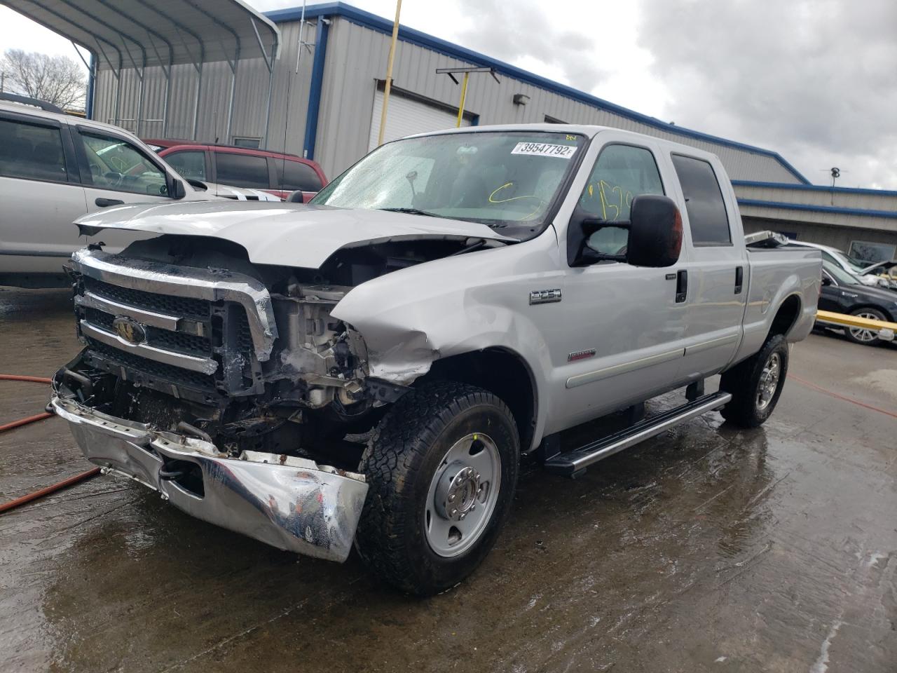 Photo 2 from auction – 2005 FORD F250 SUPER with VIN 1FTSW20P45ED39631