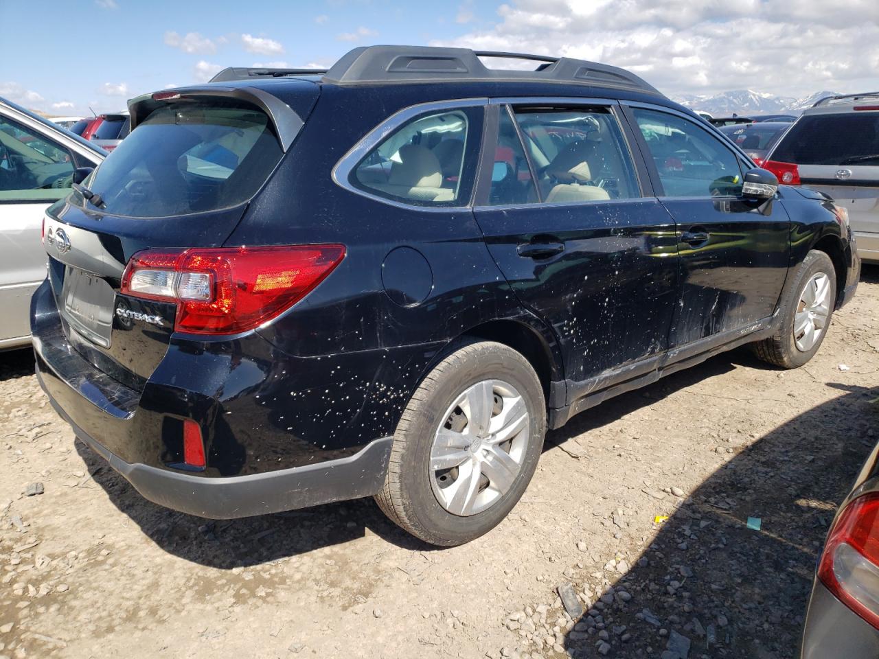 Photo 4 from auction – 2015 SUBARU OUTBACK 2. with VIN 4S4BSBACXF3244197