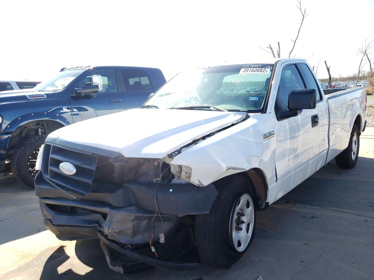 Photo 2 from auction – 2008 FORD F150 with VIN 1FTRF12W38KE33535