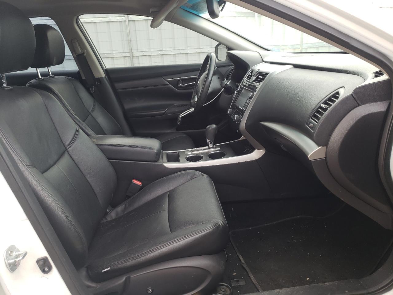 Photo 19 from auction – 2015 NISSAN ALTIMA 2.5 with VIN 1N4AL3AP4FC588541