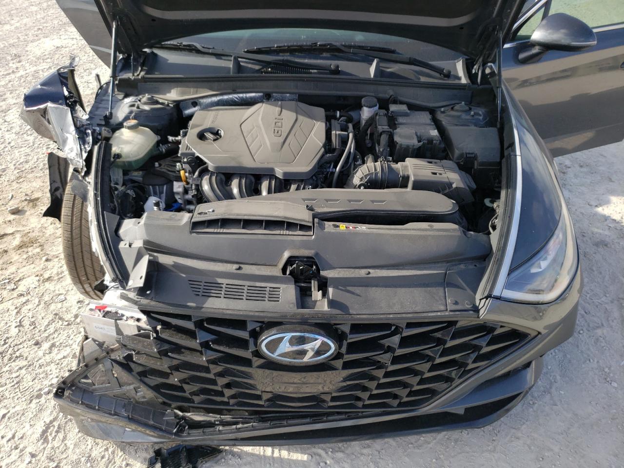 Photo 7 from auction – 2021 HYUNDAI SONATA SEL with VIN 5NPEL4JA4MH071237