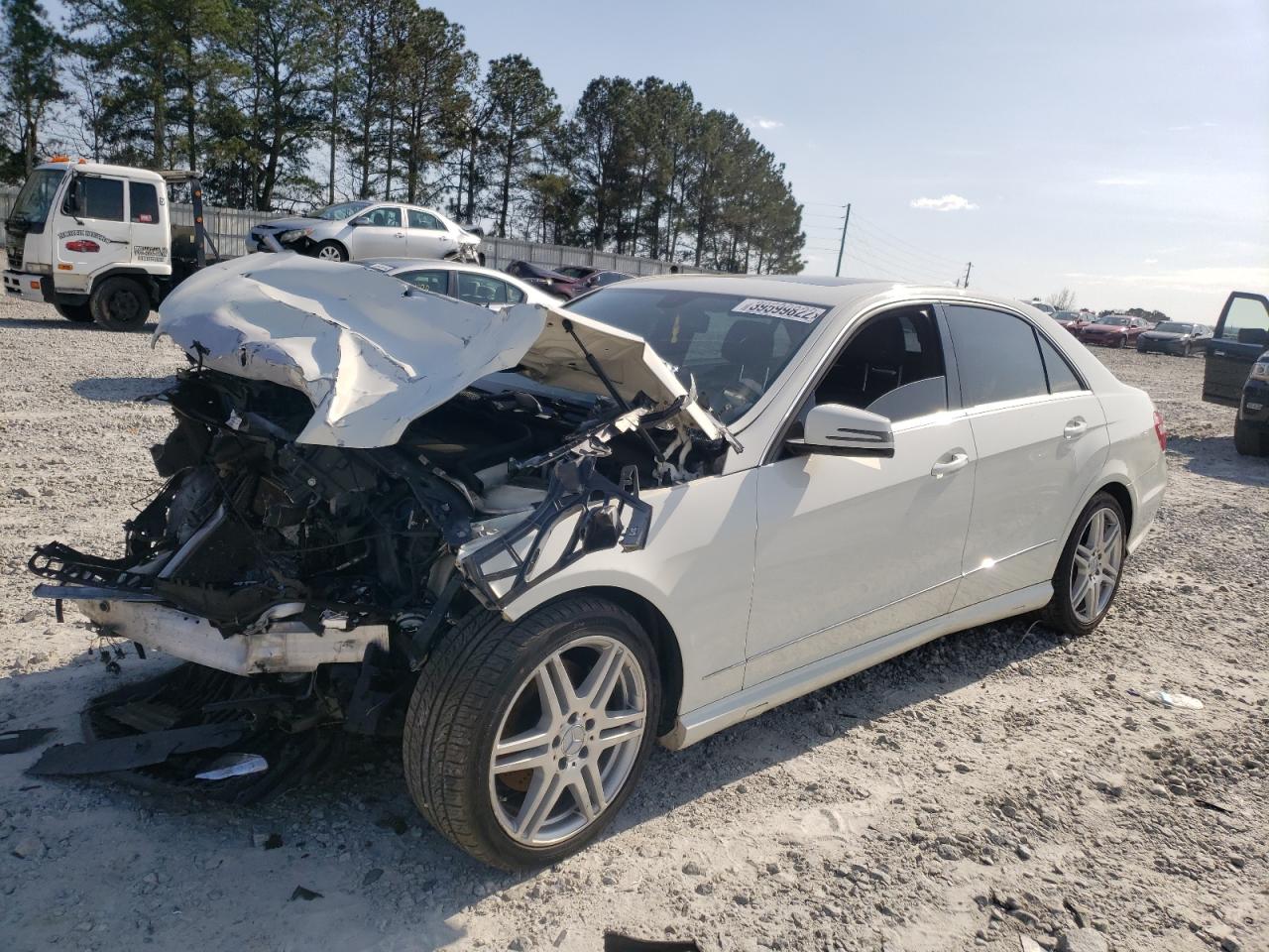Photo 2 from auction – 2010 MERCEDES-BENZ E 350 with VIN WDDHF5GB9AA021016