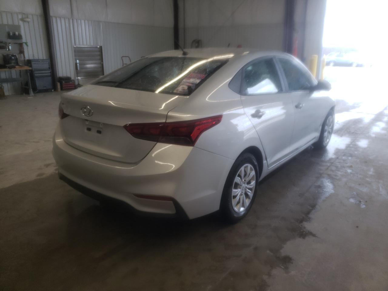 Photo 4 from auction – 2020 HYUNDAI ACCENT SE with VIN 3KPC24A67LE121802