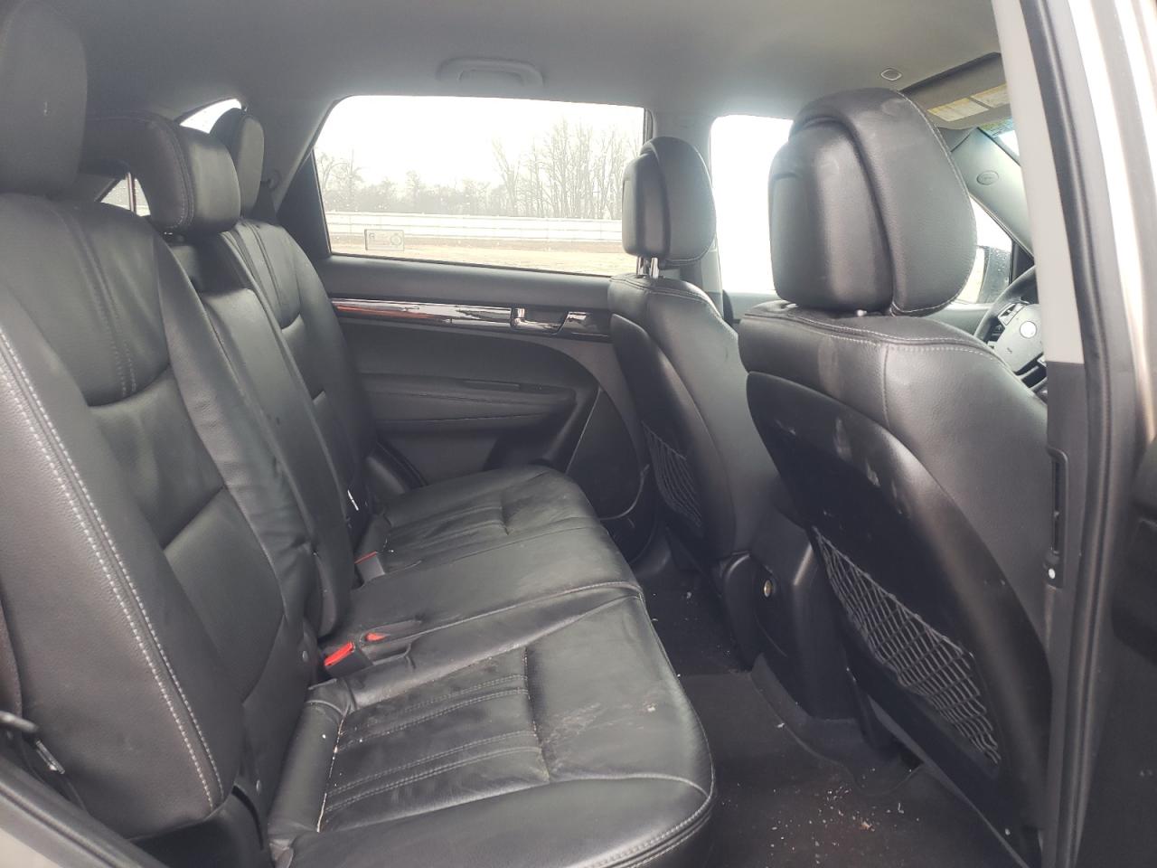 Photo 6 from auction – 2012 KIA SORENTO SX with VIN 5XYKW4A2XCG298070