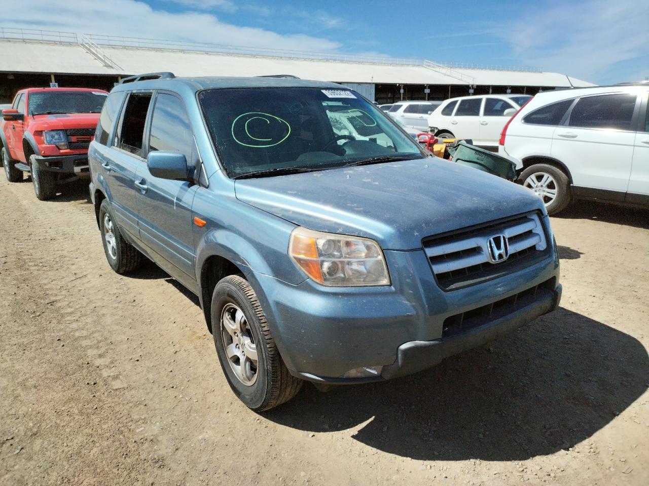 HONDA PILOT EXL 2008 with VIN 5FNYF28588B010821 - Photo from auction