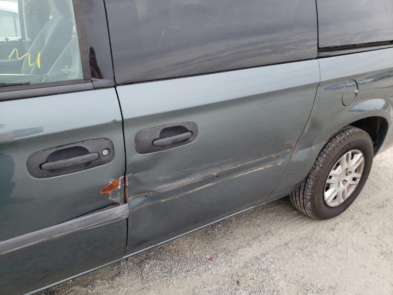Photo 9 from auction – 2005 DODGE GRAND CARA with VIN 1D4GP24R95B426721