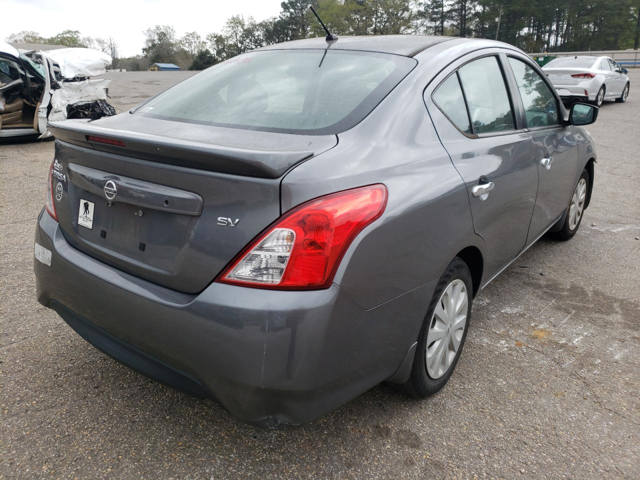 Photo 4 from auction – 2018 NISSAN VERSA S with VIN 3N1CN7AP2JL886929