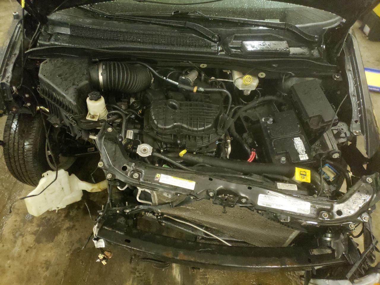 Photo 7 from auction – 2012 CHRYSLER TOWN & COU with VIN 2C4RC1CG1CR163201