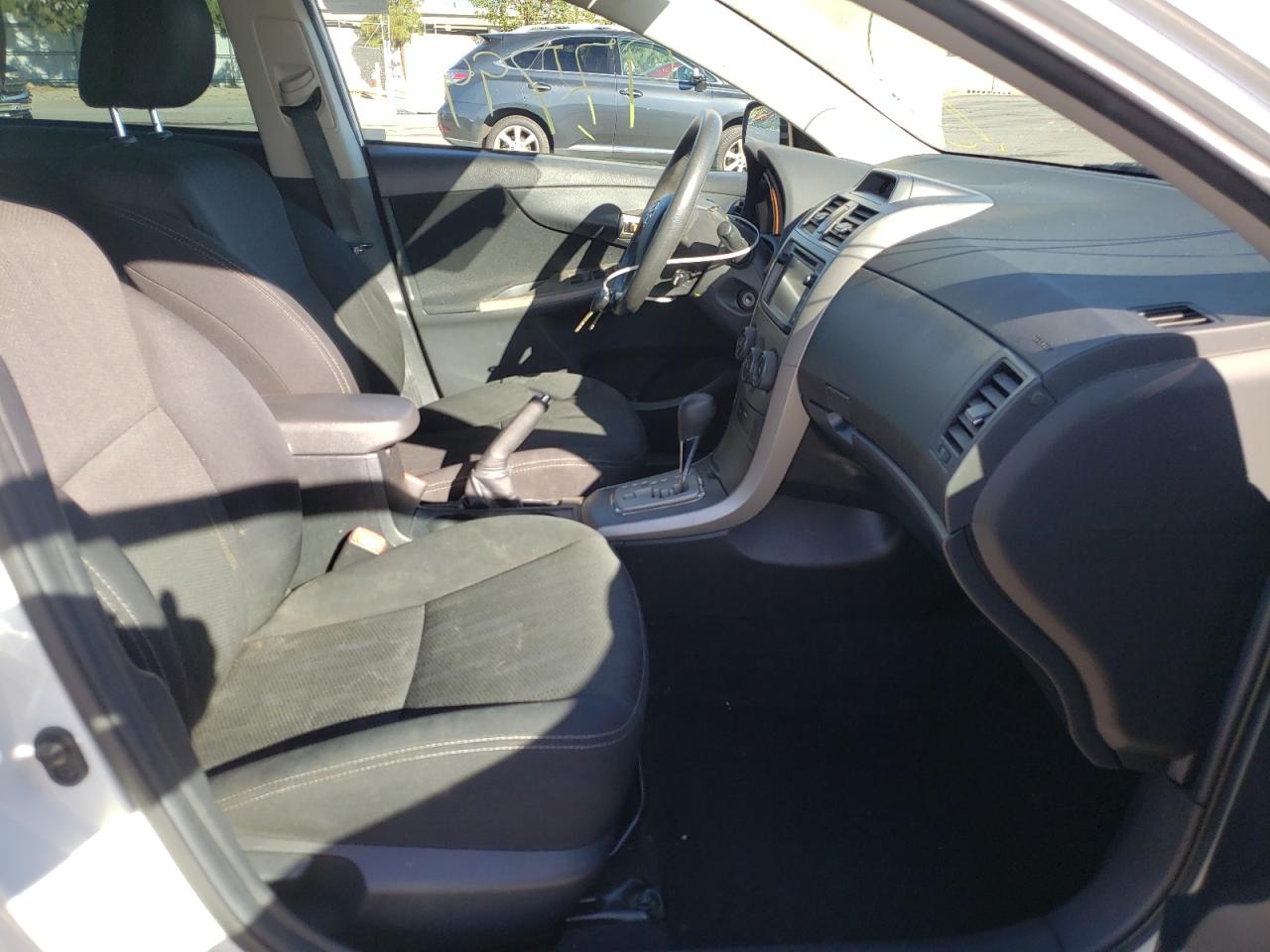 Photo 5 from auction – 2013 TOYOTA COROLLA BA with VIN 5YFBU4EE2DP182689