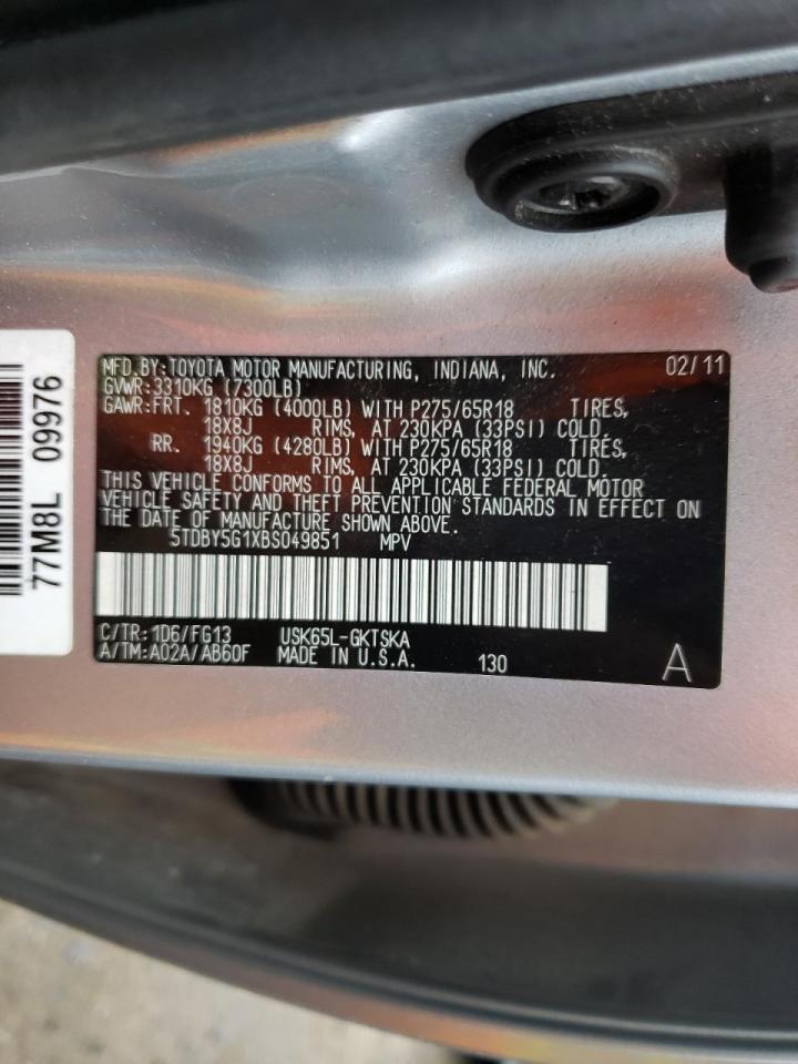 Photo 10 from auction – 2011 TOYOTA SEQUOIA SR with VIN 5TDBY5G1XBS049851