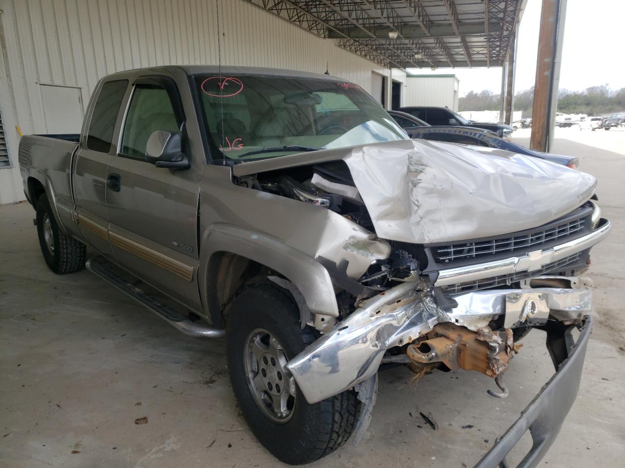 CHEVROLET SILVERADO 2002 with VIN 2GCEK19T121325783 - Photo from auction