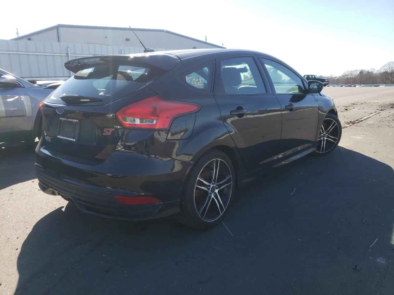 Photo 4 from auction – 2016 FORD FOCUS ST with VIN 1FADP3L99GL278998