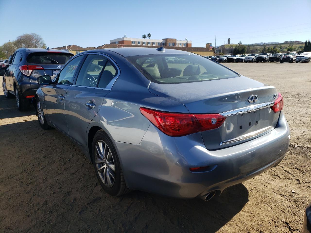 Photo 3 from auction – 2014 INFINITI Q50 BASE with VIN JN1BV7APXEM693404