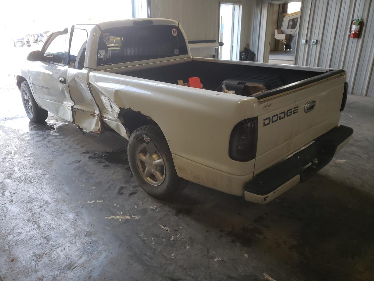 Photo 3 from auction – 2000 DODGE DAKOTA with VIN 1B7GL22XXYS537308