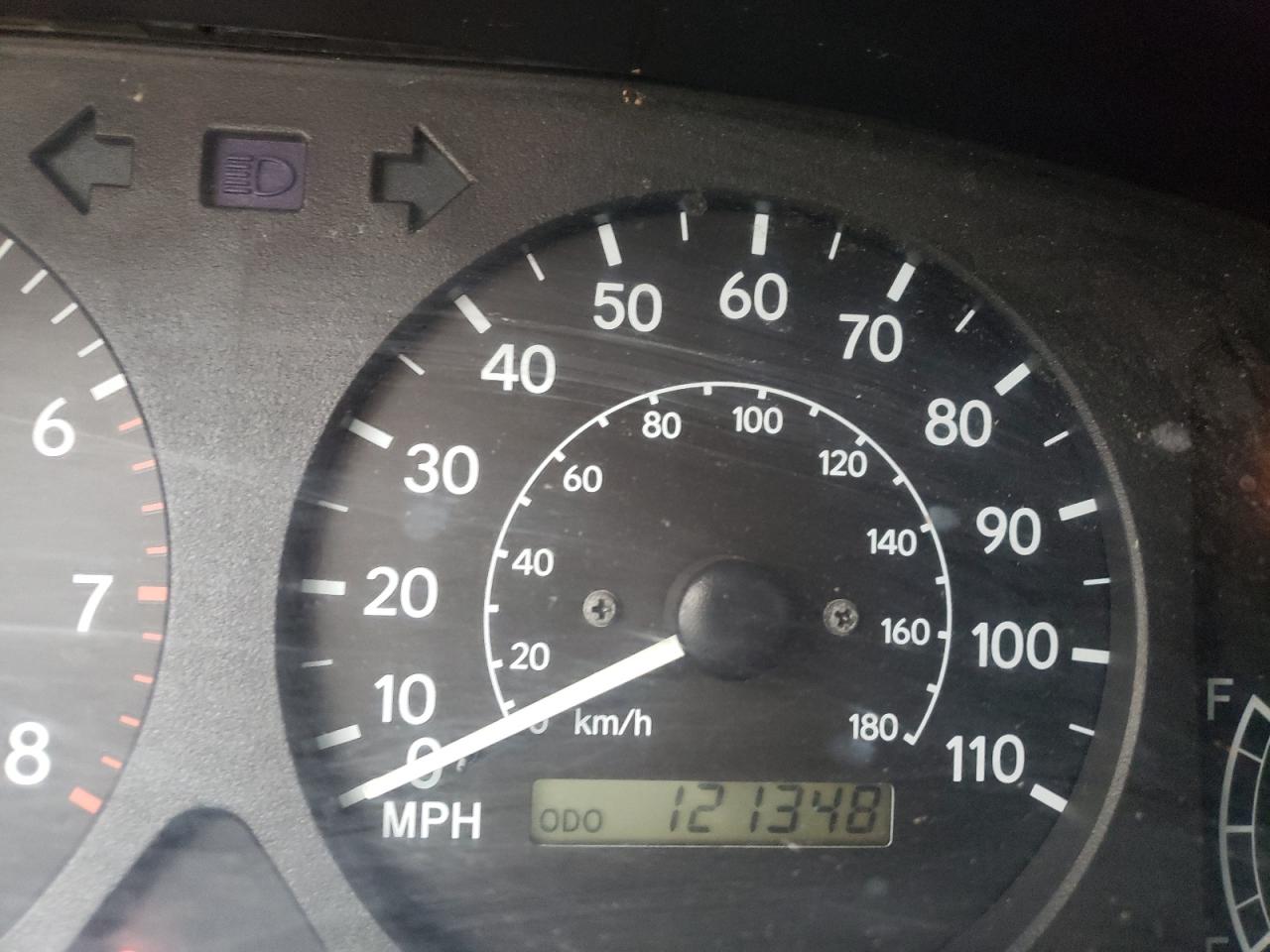 Photo 8 from auction – 2000 TOYOTA COROLLA VE with VIN 1NXBR12E7YZ356121